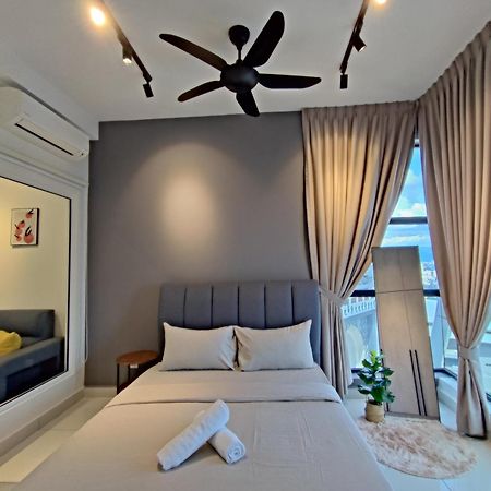 Arte Mont Kiara Host By Host Corner Suites Kuala Lumpur Quarto foto
