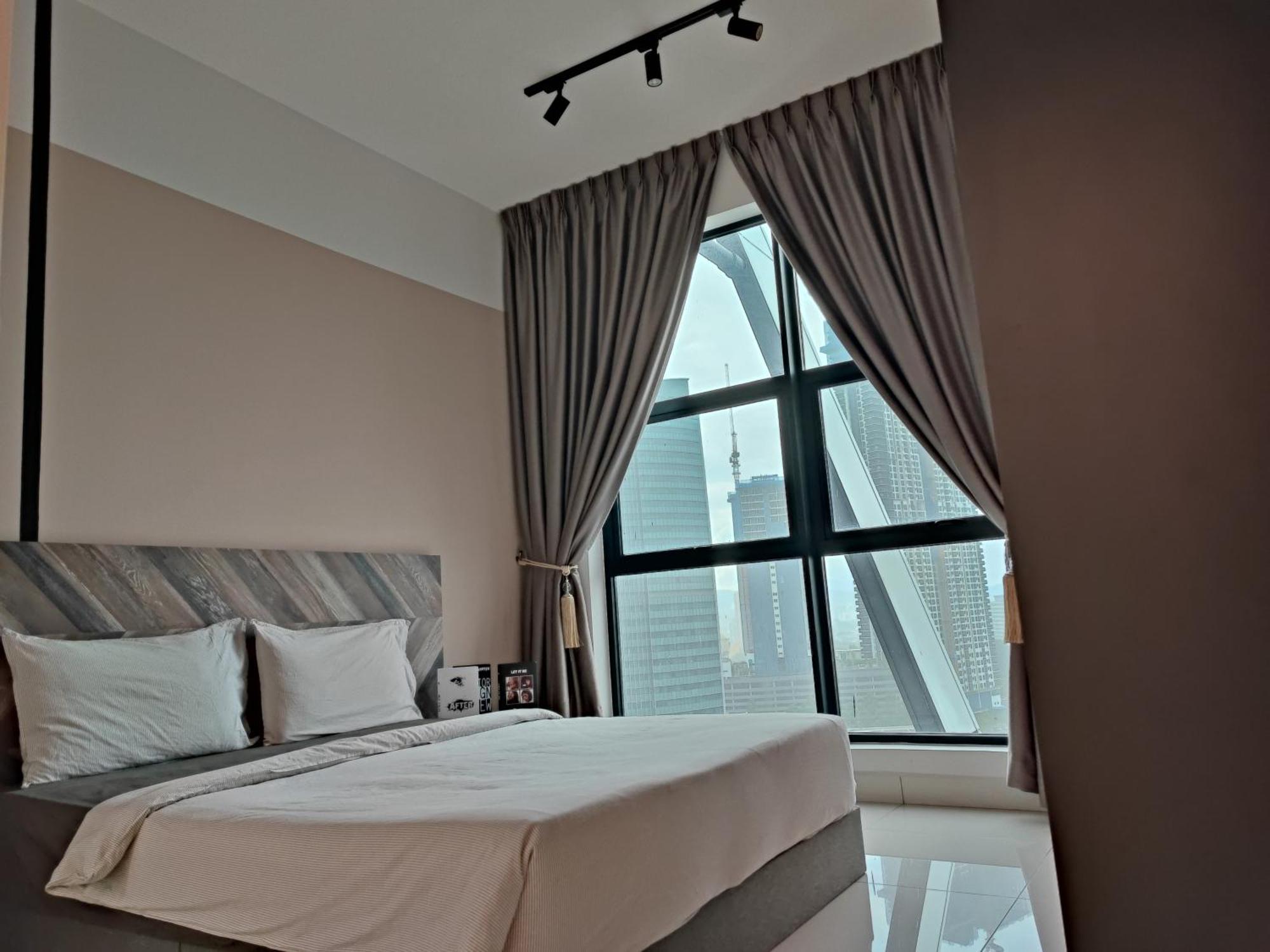 Arte Mont Kiara Host By Host Corner Suites Kuala Lumpur Exterior foto